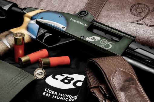 Espingarda CBC Pump Military 3.0 Edição Limitada 95 Anos Calibre 12